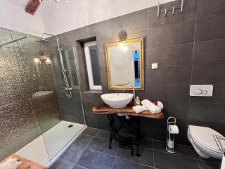 Loft Apartment 122qm Center Sea view Rijeka - Rijeka - 9
