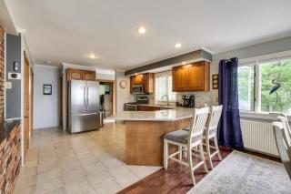 Enchanting Waterfront Sorrento Home with Deck! - 3