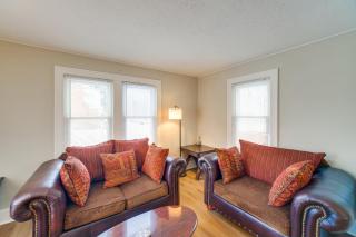 11 Mi to Dtwn Cleveland Family Home with Yard - Garfield Heights - 7