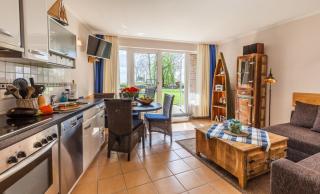 4 Sterne-Terrassen-Fewo "Heimathaven" direkt am Ostseestrand inkl Schwimmbad - 0