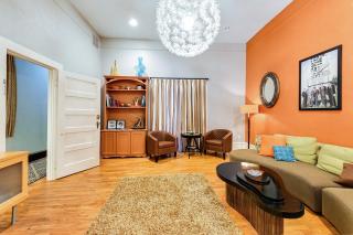 Historic Decatur Apt with City Square Views - Decatur - 6