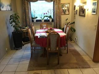 Haus Willi Monteur-und Ferienwohnung - 4