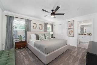 Family Mickey & Star Wars - FREE Heated Pool - 5