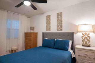 Ranch Glam Townhome with Indoor Fireplace - El Paso - 7