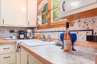 Riverview Charming 2Br Cabin on Torch River Minutes to Sandbar 2853 - 6