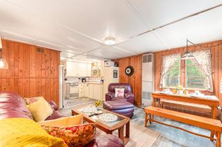 Riverview Charming 2Br Cabin on Torch River Minutes to Sandbar 2853 - 7