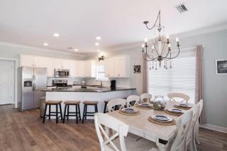 Big Bama Beach House by Current Tides Vacation Rentals - Gulf Shores - 4