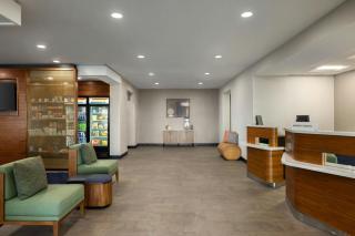 Courtyard by Marriott Kokomo - Kokomo - 8