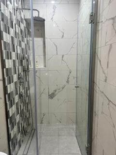 The Lux Den of Zante - 2