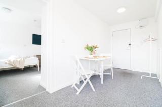 Charming Flats in Southampton - 1