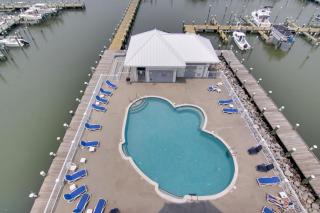 Walk to Main St Condo with Pool Access in Crisfield - Crisfield - 9