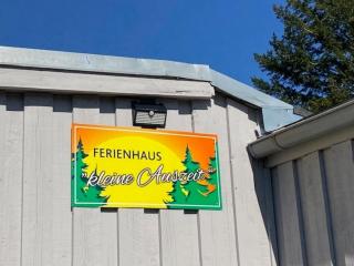 Ferienhaus "kleine Auszeit" gern auch mit Hund - Stiege - 9