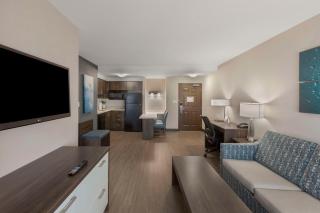 Executive Residency by Best Western Toronto-Mississauga - 0