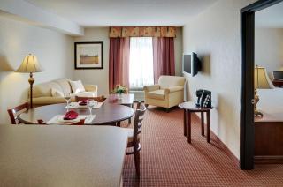 Coast Grimshaw Hotel & Suites - 8