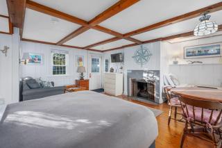 Seaside Cottages - Cottage 27 - Compass Rose - South Yarmouth - 2
