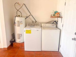 CASA DEL MAR-- Sleeps 16, Pool, AC, Wi-Fi, Near Malecón - 2