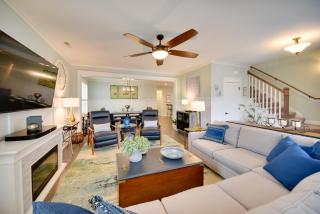 Spacious Norfolk Home with Private Hot Tub! - 6
