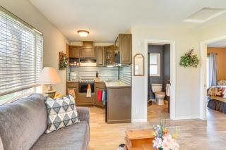 Peaceful Ranch Getaway with Deck in Red Bluff! - Red Bluff - 5