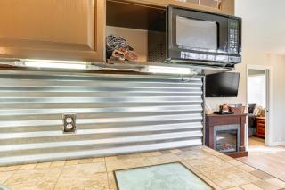Fish, Hike and Relax Rural Red Bluff Cottage - 2