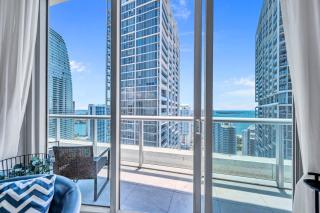 Stunning 40th Floor High Ceiling Condo Icon Brickell with SPA access - Miami - 6