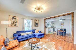 Walk to Main Street Cottage with Deck in Bandera! - 8