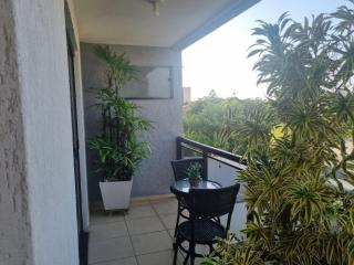 Casa alto padrão a 1 minuto da Praia - 9