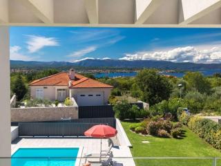 Villa with sea view Comfortable holiday residence - Malinska - 3