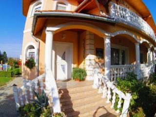 in the Villa Joker Comfortable holiday residence - Hévíz - 3