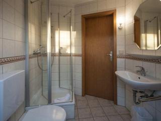 Holiday apartment by the swimming pool F 996 - Fehmarn - 2