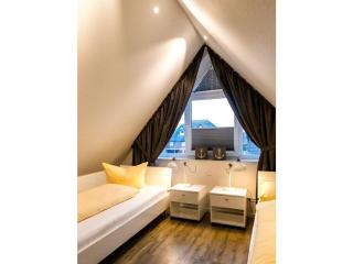 Dream Penthouse 1 Comfortable holiday residence - Norddeich - 3
