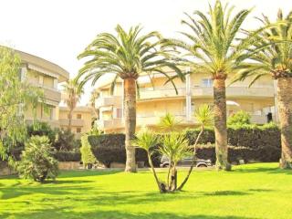 Monolocale Red Comfortable holiday residence - Santo Stefano al Mare - 9