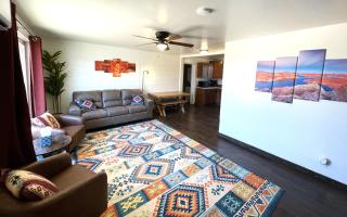 3Bd, King, Brkfst, Large TVs, WD, Sleeps 11, BBQ - Page - 0