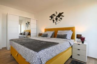 Apartments with WiFi Zadar - 23874 - 1