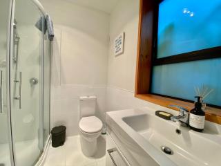 Lake Okareka Oasis - 4