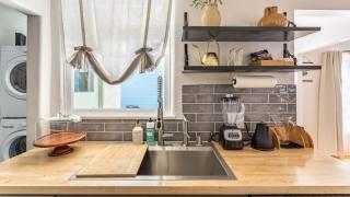 Charming 1920s Cottage on a Quiet Cul-de-Sac - Los Angeles - 1