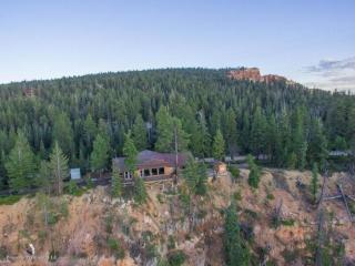Amazing views near Strawberry Point! - 9