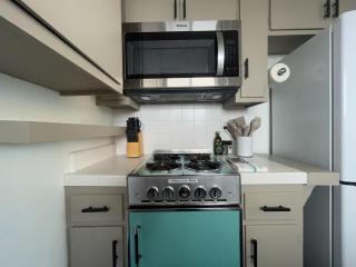 Manhattan Beach Ocean View 1-Bedroom - Manhattan Beach - 1