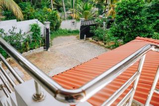 2 Swans Apartment Eluketiya - 8