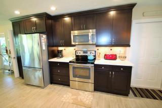 Tropical Beach House- 100 Steps to the Gulf! - Englewood - 4
