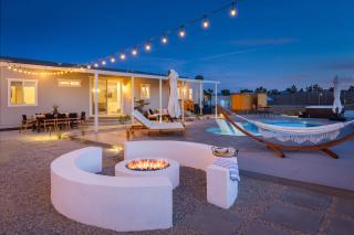 Pool Spa Pickleball Piano Near Pioneertown Harmony House by AvantStay - Yucca Valley - 8