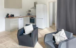 Lovely Home In Saint-Bauzille-De-Mont - 2