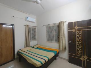 My Nest - Best Homestay for Peaceful Stay with Comfort - Bhuj - 6
