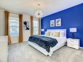 Themed Resort Villa, Mins to Disney Pool Gym - 8