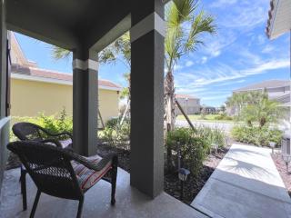 Beautiful 5 Bed Pool Home with Game Room-7543OL home - Davenport - 8