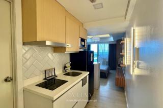 La Luna I - Premium Studio with Huge Balcony & Mt Arayat View - San Fernando - 3
