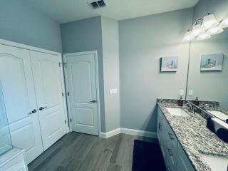 Spectacular NEW Home With Lots of parking Exit 284 - Palm Coast - 5