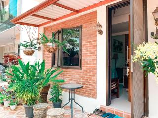 Handaru Guest House - Godean - 9