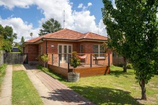 Warrendine Dream - Immaculate Cosy & Convenient - Orange - 5