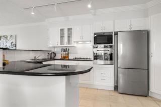 Oxlade Luxury Riverfront Apartments - Brisbane - 4