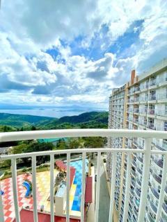 Tagaytay Cityland Taal Lake View with balcony by SAB - Tagaytay - 6